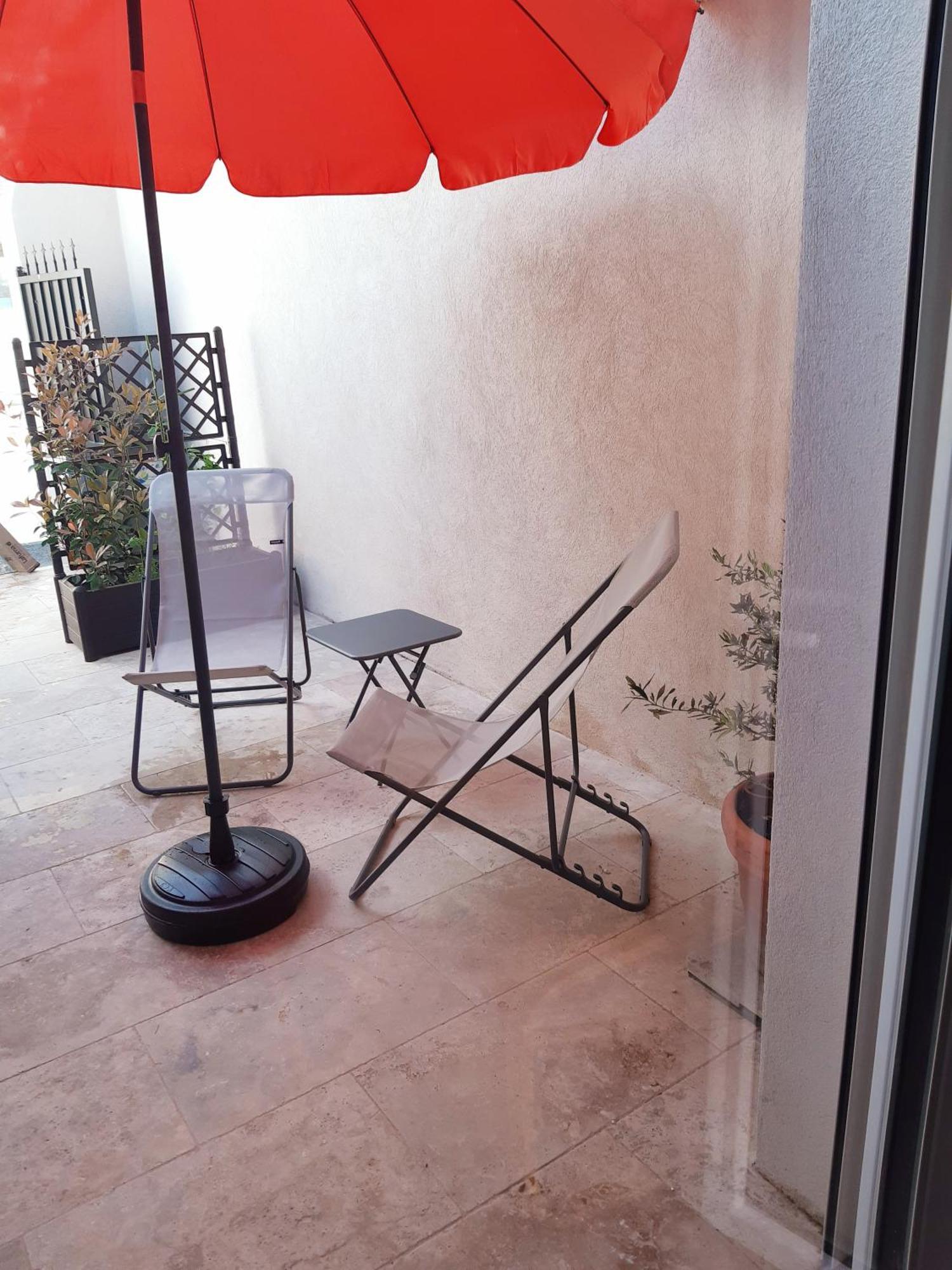 Le Gite D'Eglantine Eyguières Esterno foto